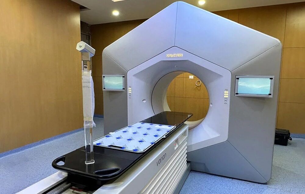 Advanced Halcyon Radiotherapy Machine